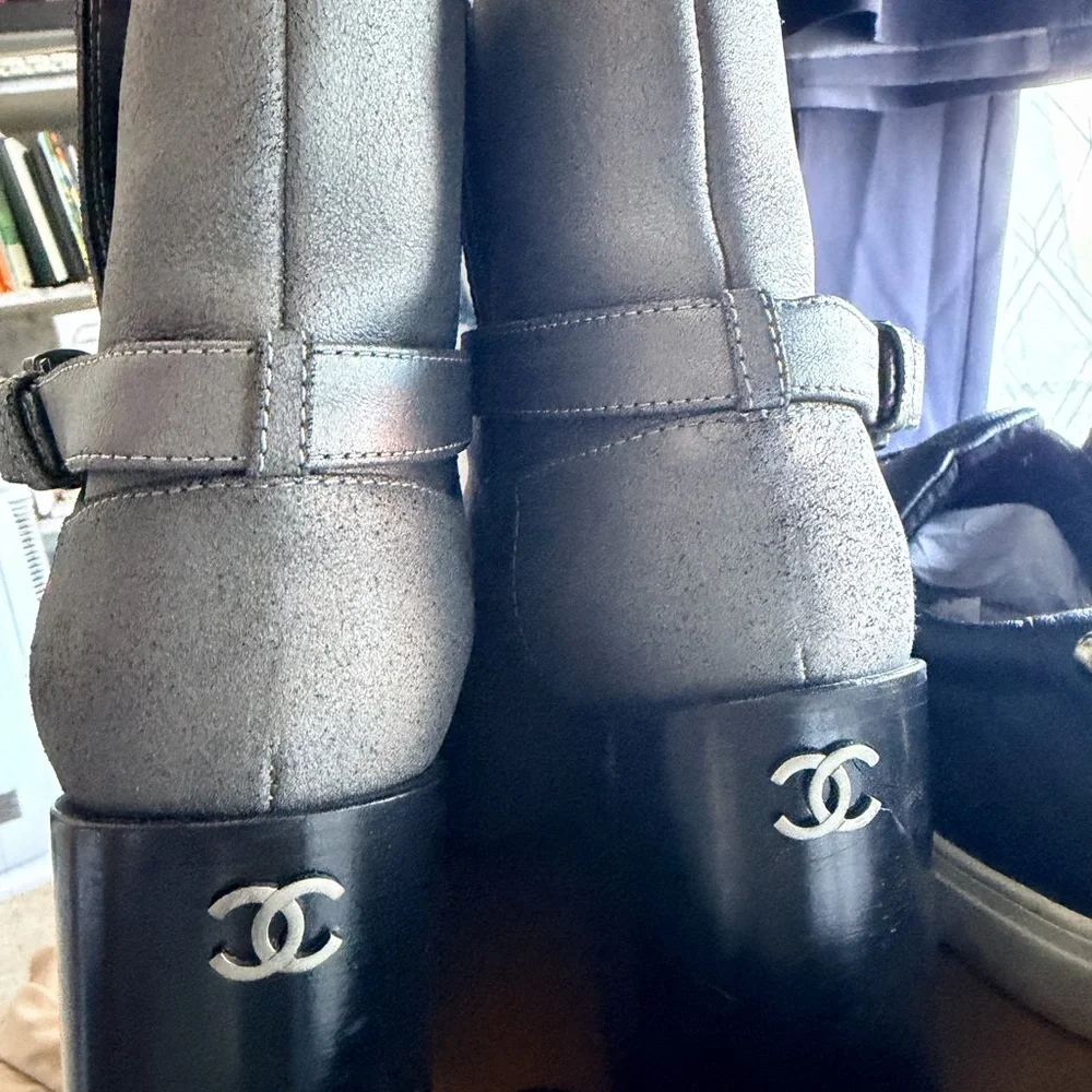 CHANEL Gray and Black Heeled Boots - Picture 2 of 3